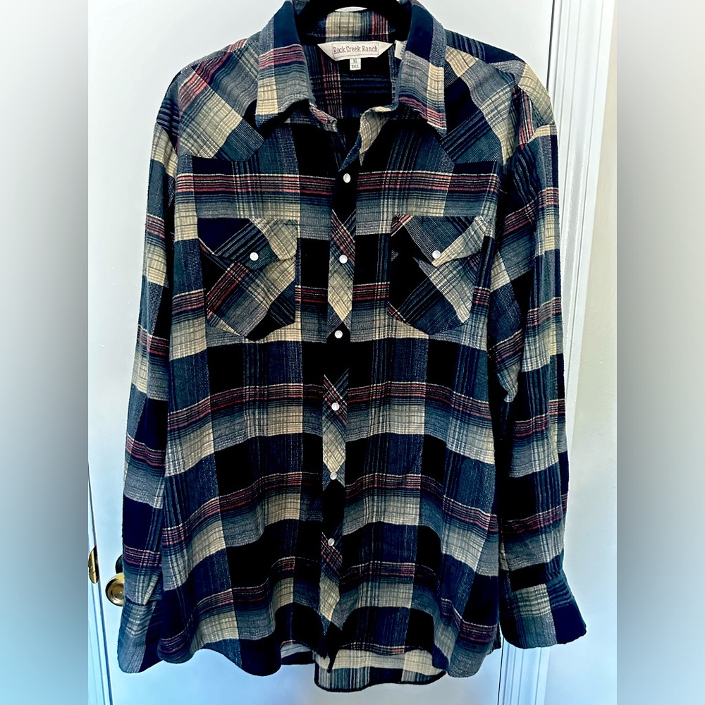 Rock creek ranch plaid button top size XL